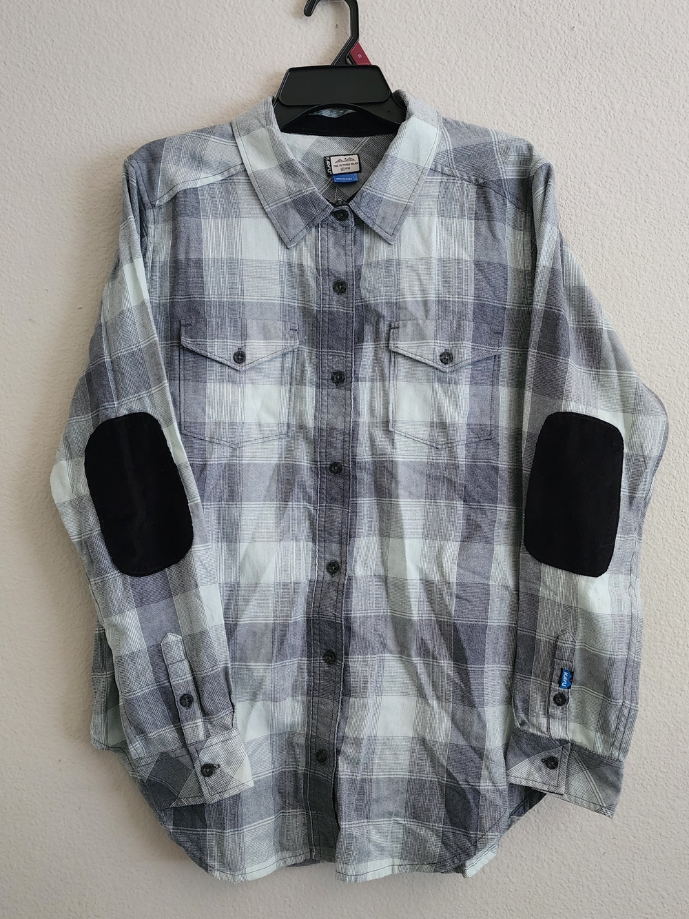 KAVU Billie Jean Flannel Shirt Women’s Large NWT Plaid Elbow Patch Cool Mint